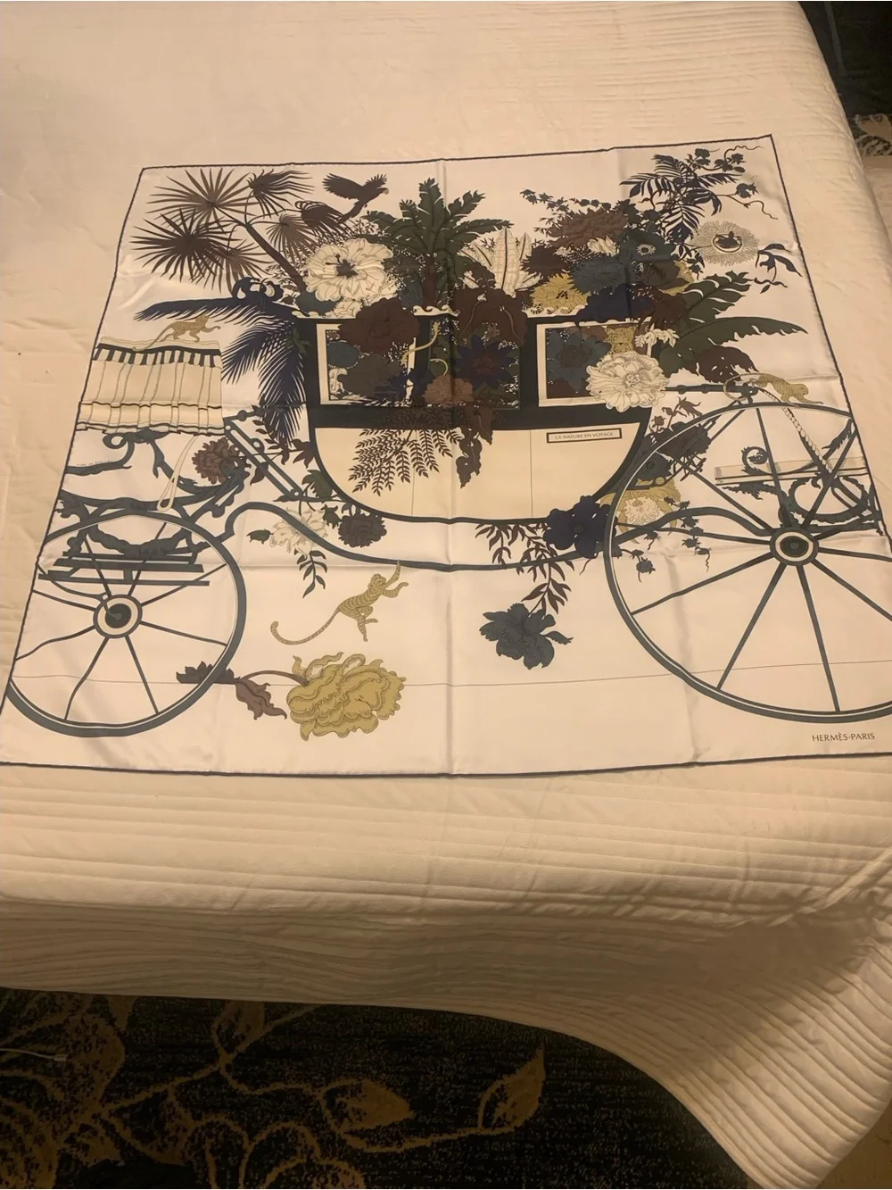 NWT - Hermes - La Nature en Voyage Scarf 90 - Blanc/Vert Loden